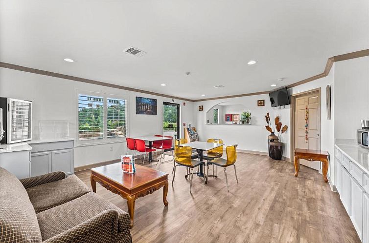 Executive Inn & Suites Magnolia