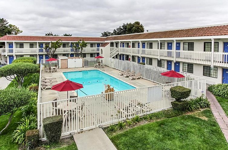 Verblijf 7826008 - Vakantie appartement Californië - Motel 6-Salinas, CA - North Monterey Area