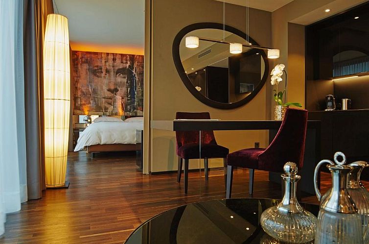 Savoy Hotel
