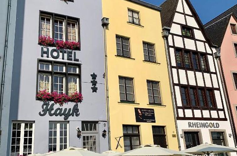 Hayk Altstadthotel & Appartements