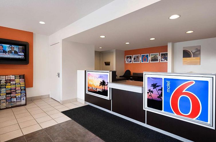 Motel 6-Santa Maria, CA