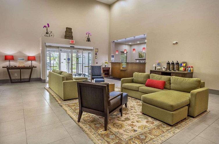 Country Inn & Suites by Radisson, St. Petersburg - Clearwate