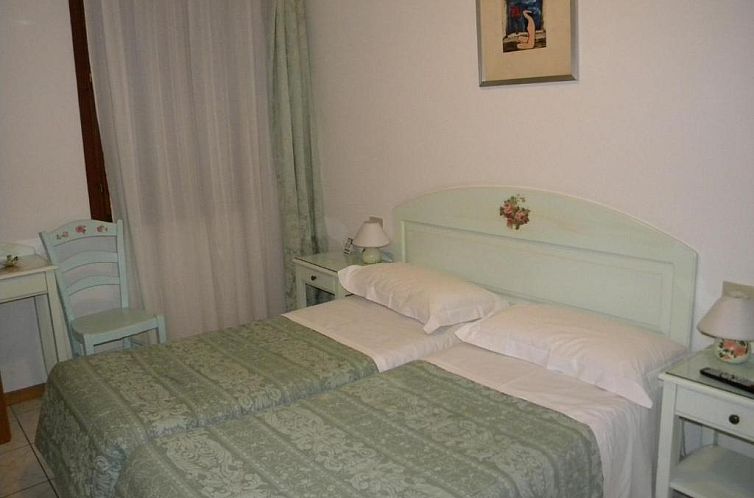 Hotel Adua