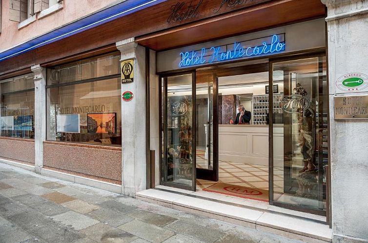 Hotel Montecarlo