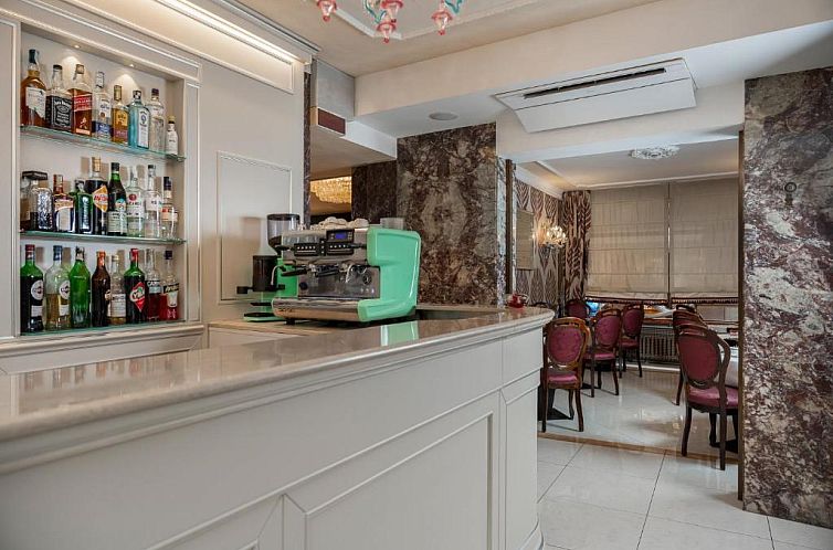 Hotel Montecarlo