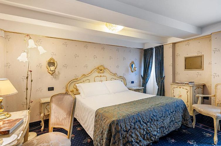 Hotel Montecarlo