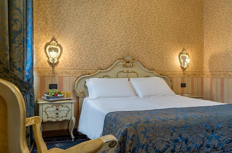Hotel Montecarlo