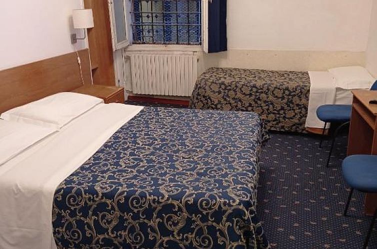 Hotel Caneva