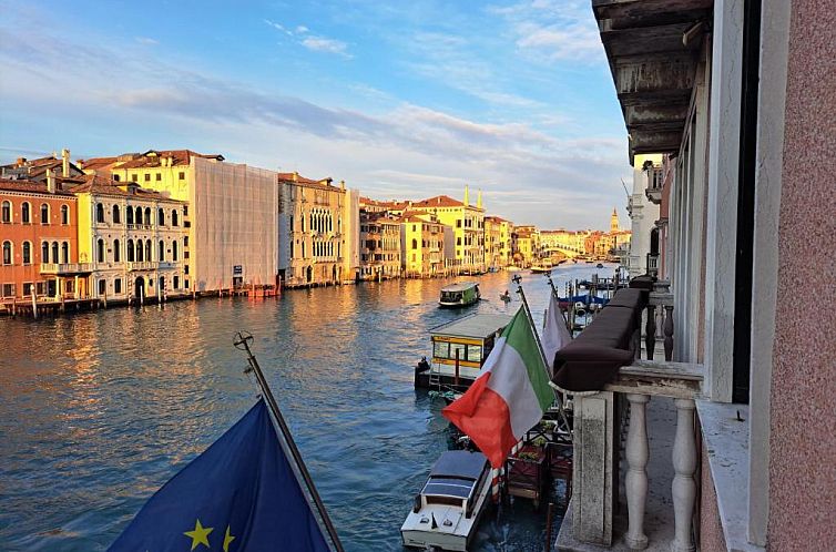 Sina Palazzo Sant'Angelo