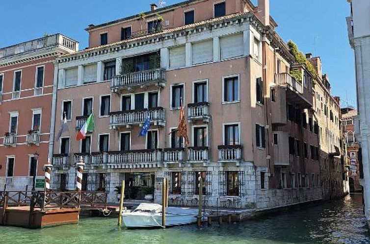 Sina Palazzo Sant'Angelo
