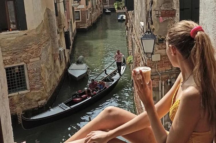 Dimora Al Doge Beato vista canale