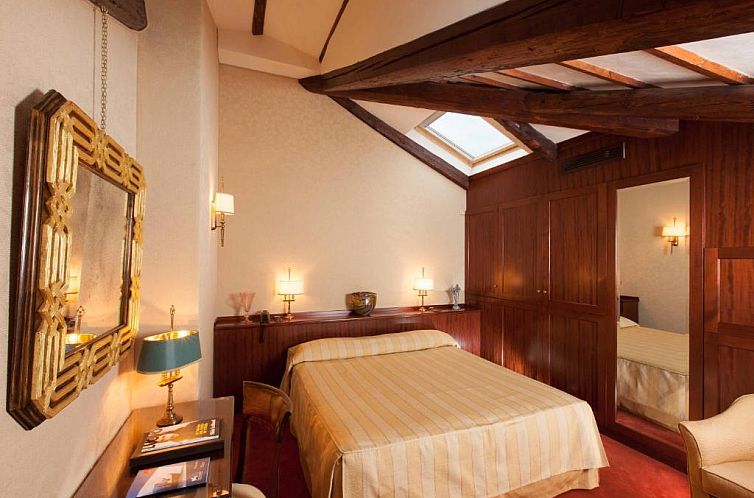 Hotel Palazzo Stern