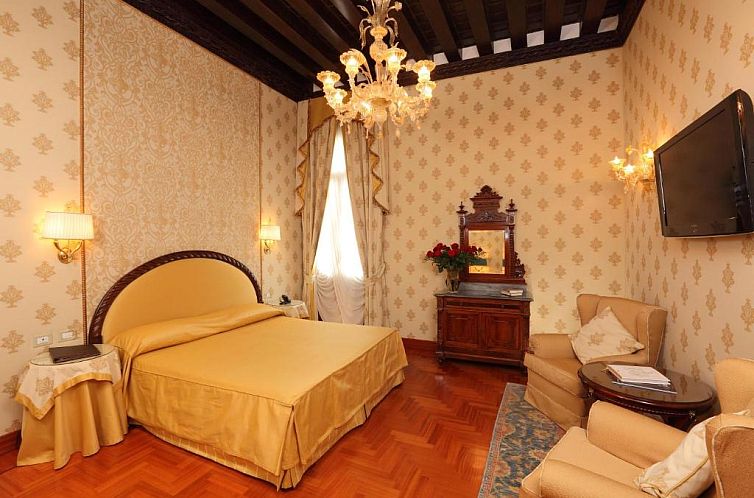 Hotel Palazzo Stern