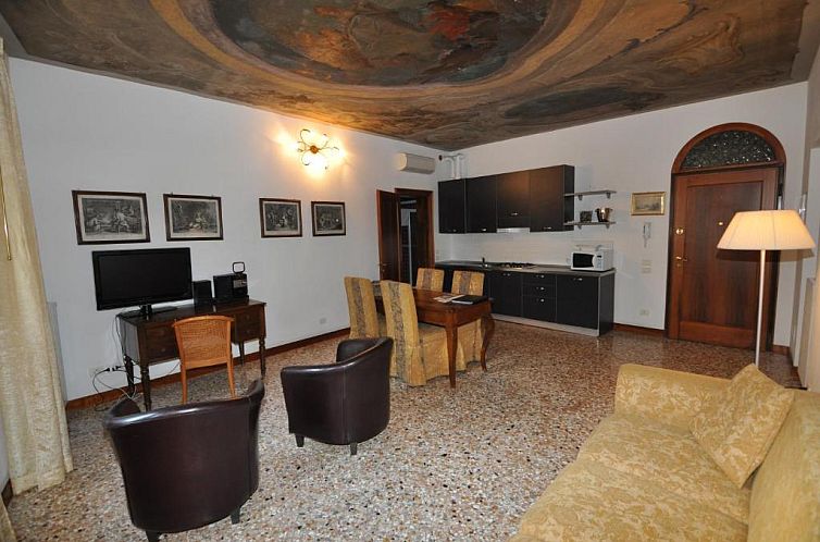 Casa Dei Pittori Venice Apartments