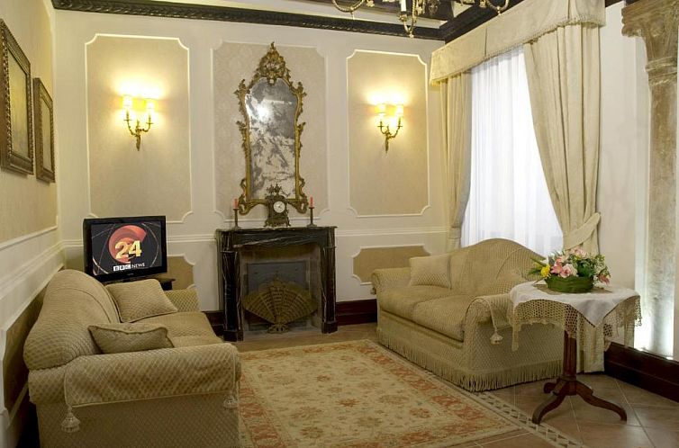 City Apartments Rialto Market
