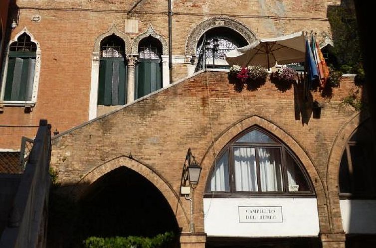 Unterkunft 81098320 - Ferienhaus Veneto / Venedig - Palazzo Lion Morosini