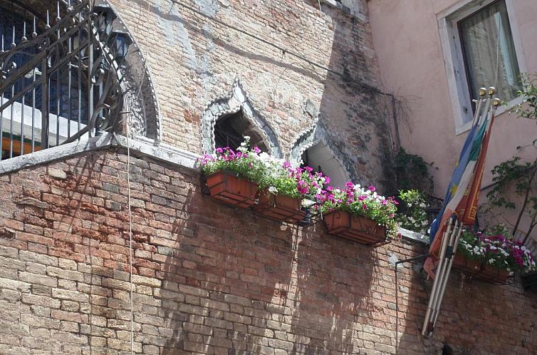 Palazzo Lion Morosini