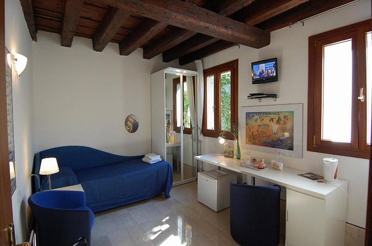 Santa Margherita Guest House