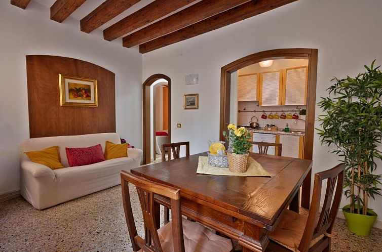 Paste Apartment