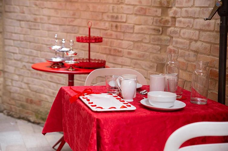 Rosso Charm B&B