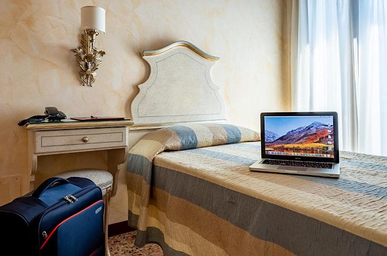 Hotel Mercurio
