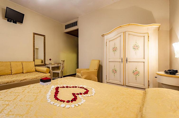 Hotel Mercurio