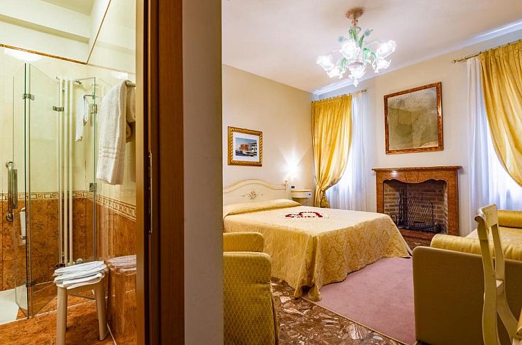Hotel Mercurio