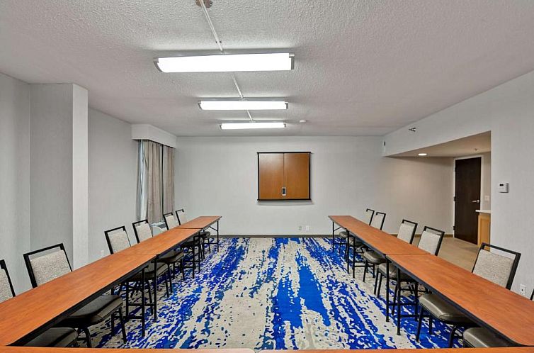 Hampton Inn State College
