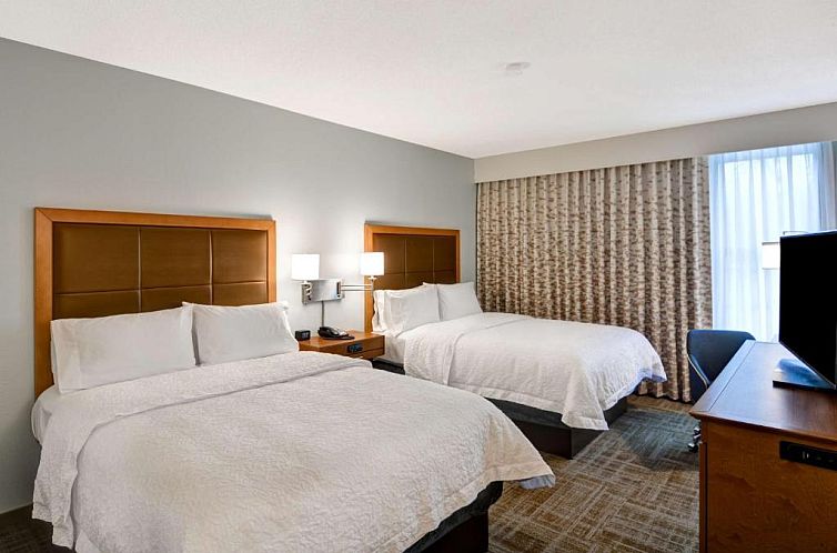 Hampton Inn State College