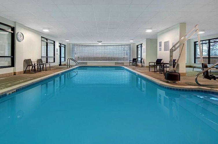 Courtyard by Marriott State College