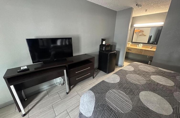 Budget Inn Sanford International Airport