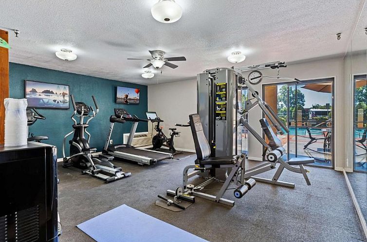 Best Western Plus Executive Inn & Suites