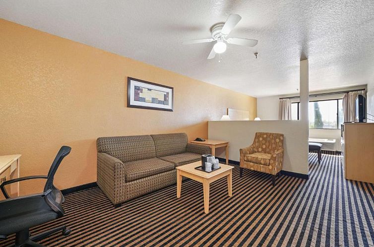 Best Western Plus Executive Inn & Suites