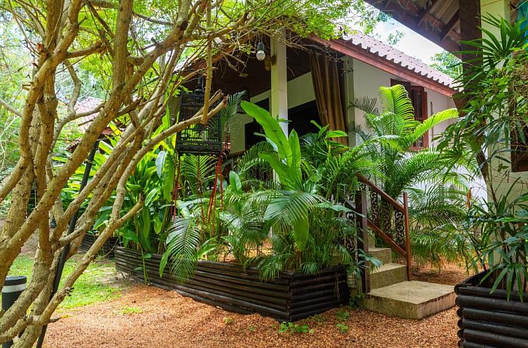 Alcove Bungalow