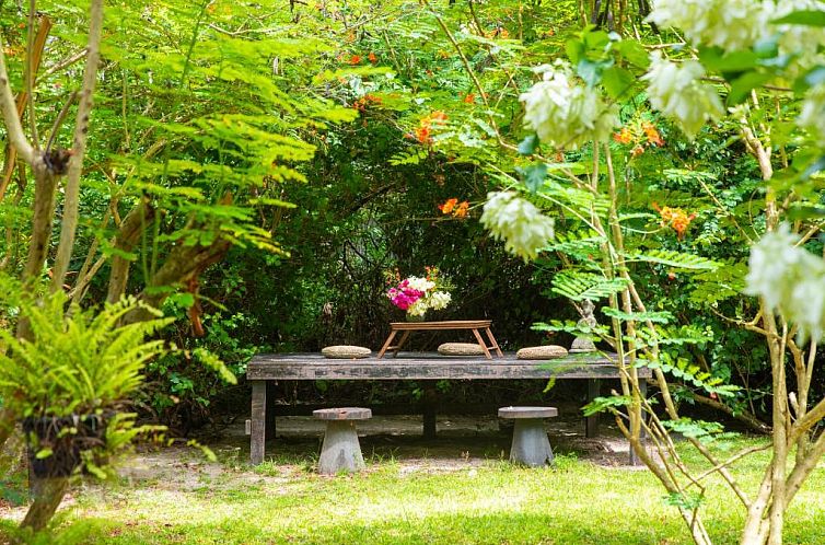Alcove Bungalow