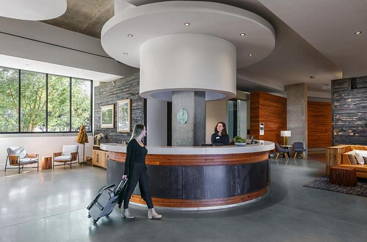 Hotel Indigo Athens - University Area, an IHG Hotel