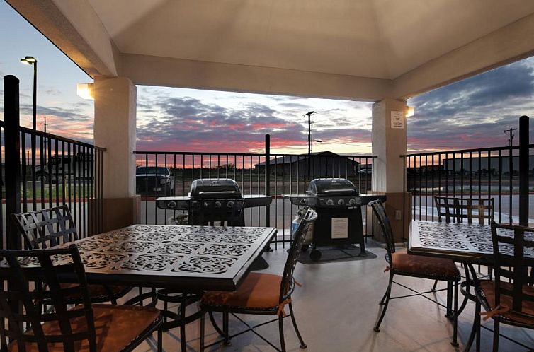 Candlewood Suites Odessa, an IHG Hotel