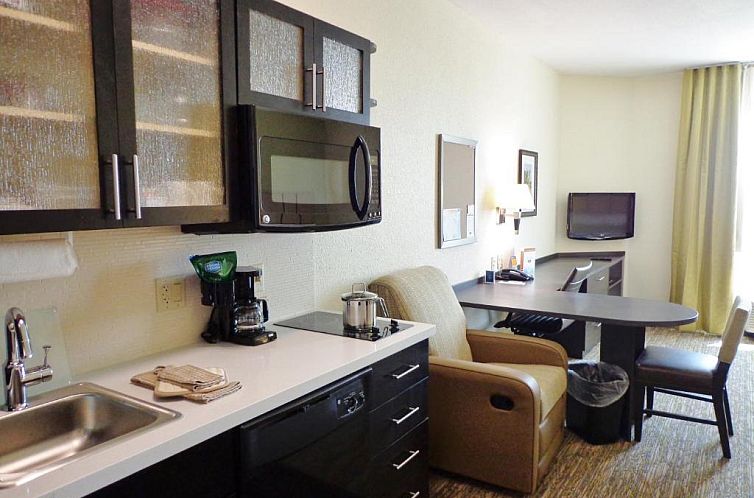 Candlewood Suites Odessa, an IHG Hotel