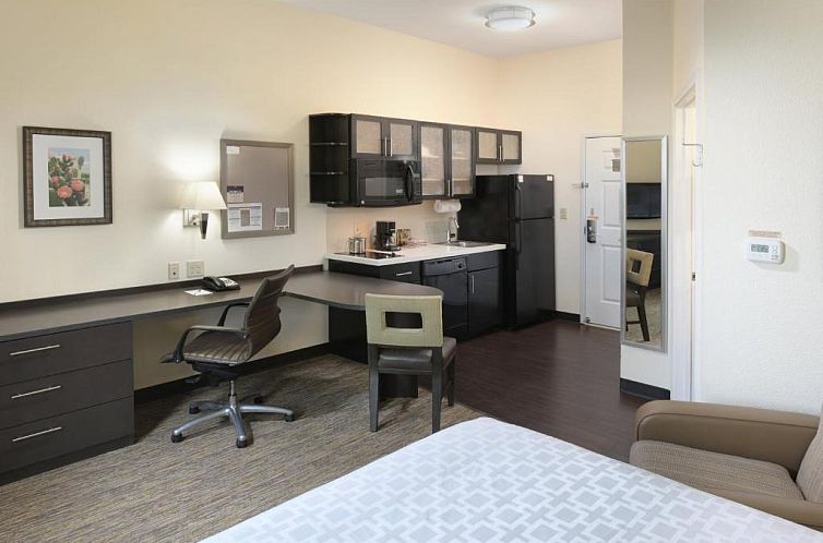 Candlewood Suites Odessa, an IHG Hotel