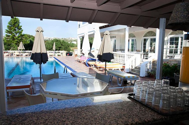 Zeus Hotel
