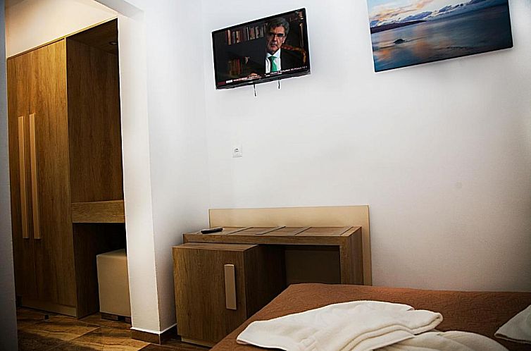 Zeus Hotel