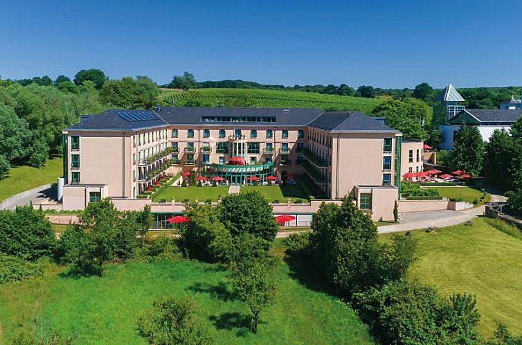 Guest house 8420001 - Apartment Saarland - Victor's Residenz-Hotel Schloss Berg