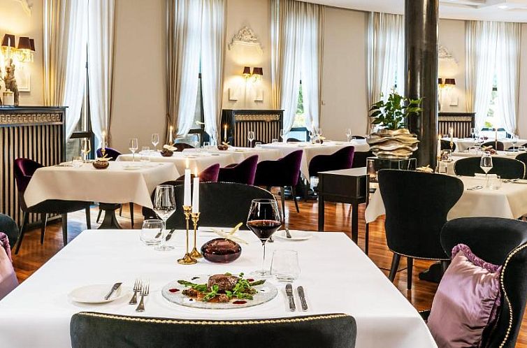 Victor's Residenz-Hotel Schloss Berg