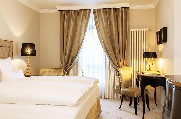 Victor's Residenz-Hotel Schloss Berg