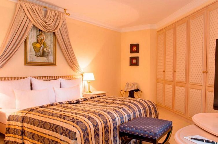 Victor's Residenz-Hotel Schloss Berg