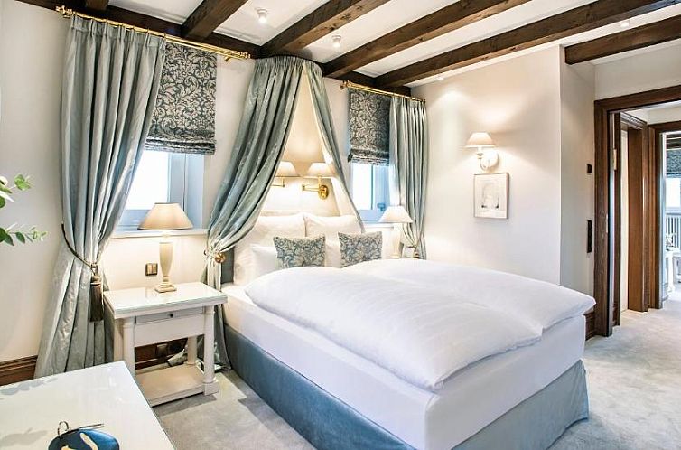 Victor's Residenz-Hotel Schloss Berg