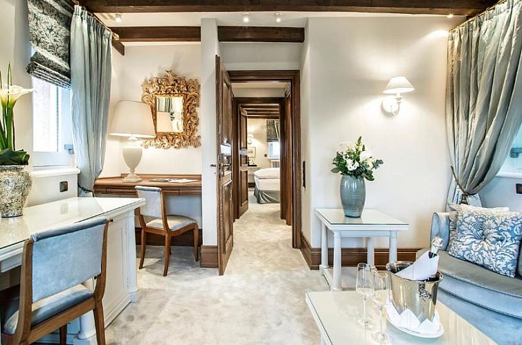 Victor's Residenz-Hotel Schloss Berg