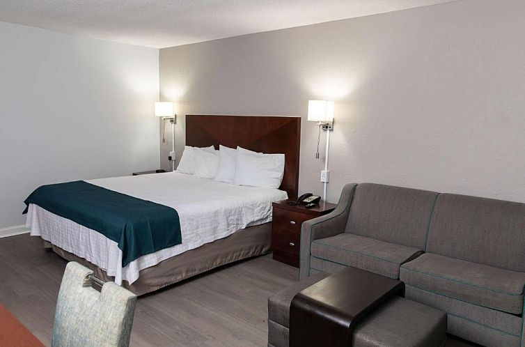 Days Inn by Wyndham Ocala West