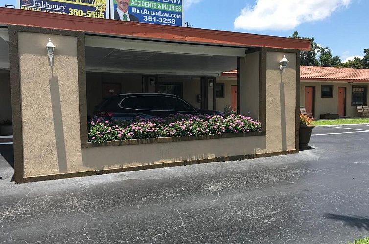 Silver Princess Motel