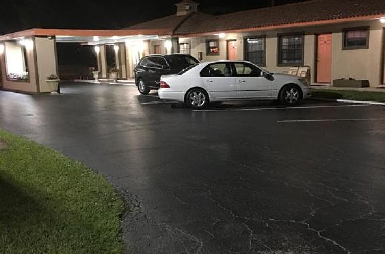 Silver Princess Motel